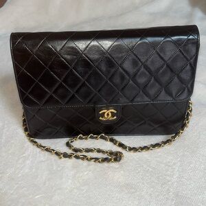 CHANEL Classic Vintage Black Lambskin 24K Gold Chain Clutch Flap Bag